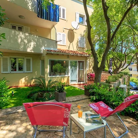 Leona & Borna's Lapad Appartement